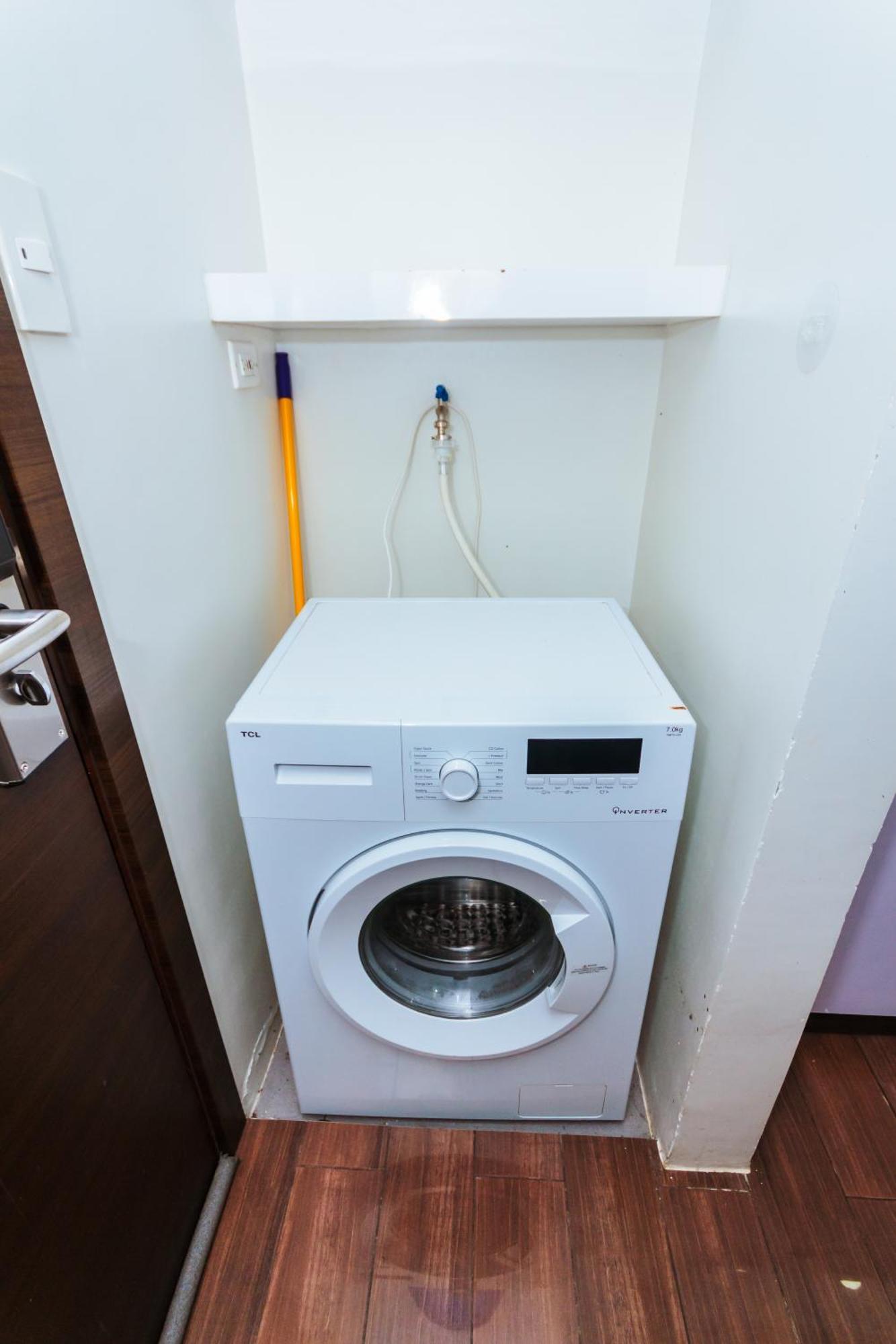 2 Bedroom Air Makati Penthouse Swimgym 300netflix 5249 *